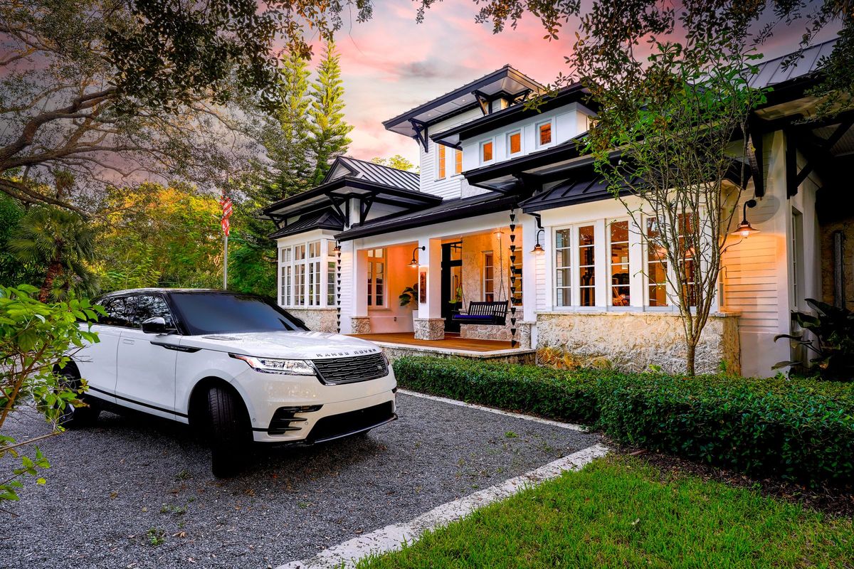 Real estate twilight exterior photography